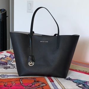 MK Tote bag